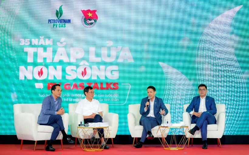Lãnh đạo PV GAS trao đổi về các kinh doanh và đầu tư đầy tiềm năng của thanh niên