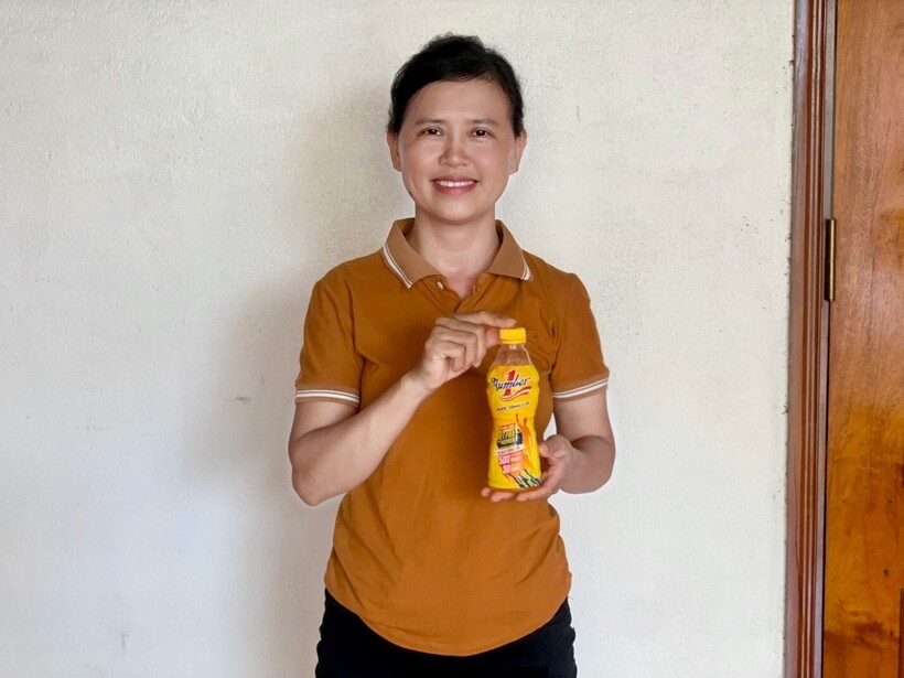 Chị Nguyễn Bích Ngà (Nghệ An) cùng gia đình đã có cơ hội thay đổi cuộc sống khi trúng 500 triệu đồng nhờ uống Number 1 trong năm 2024.