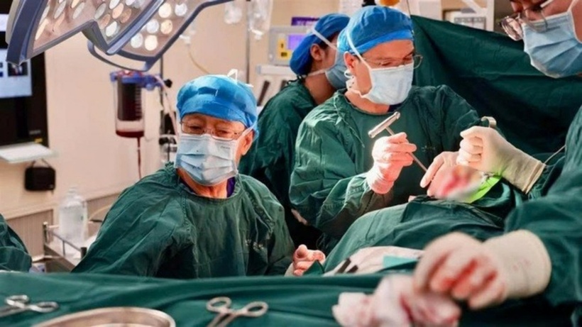 Một trong những ca phẫu thuật của Jiang Yanchen.