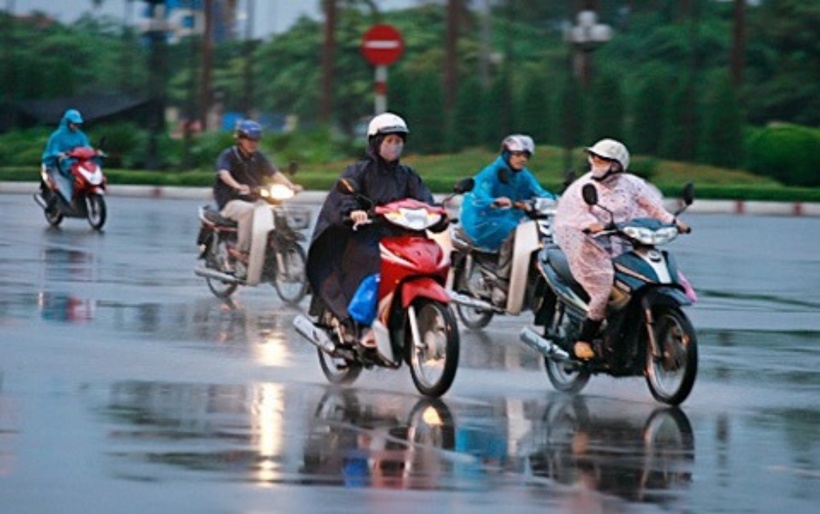 Khu vực Bắc Bộ trời nhiều mây, có mưa rào và dông tập trung về đêm và sáng. Ảnh minh hoạ.