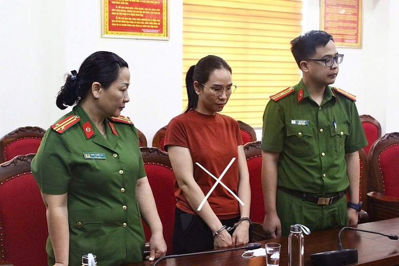 Vũ Thị Thúy thời điểm bị bắt. (Ảnh: Cơ quan công an)