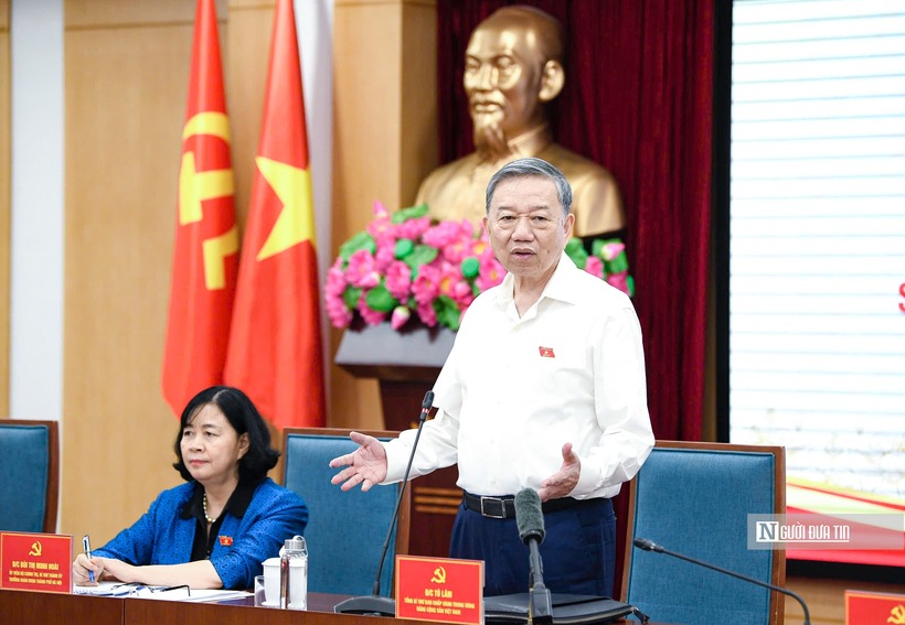 Tổng Bí thư Tô Lâm phát biểu tại buổi tiếp xúc cử tri.