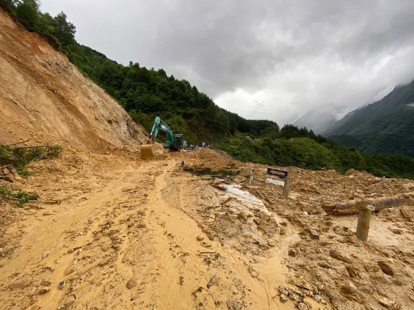 Hiện trường vụ sạt lở. (Ảnh: VietnamNet)