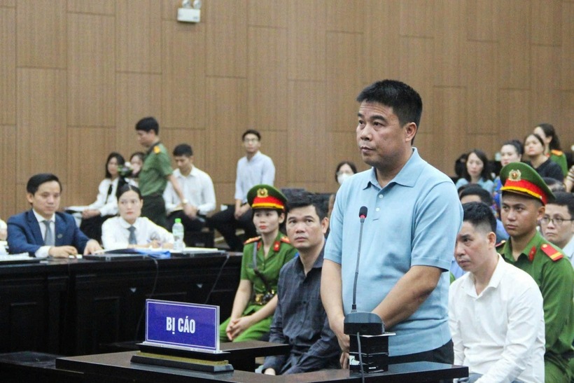 Bị cáo Nguyễn Văn Hậu tại tòa. (Ảnh: Dân trí)