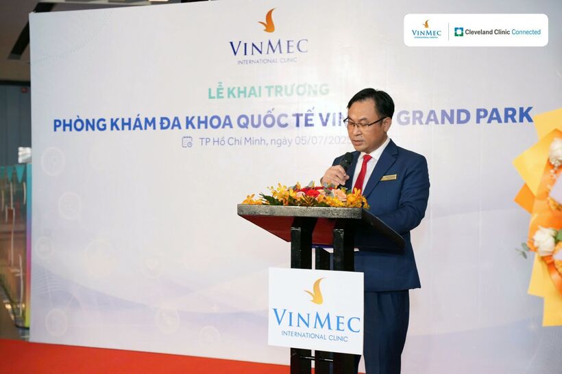 Ông Trần Hoàng Ngọc Anh - Giám đốc Bệnh viện ĐKQT Vinmec Central Park phát biểu tại buổi lễ
