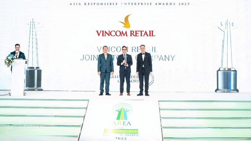 Vincom Retail tiếp tục được vinh danh top 50 công ty niêm yết tốt nhất Việt Nam và lãnh đạo xanh châu Á - 1