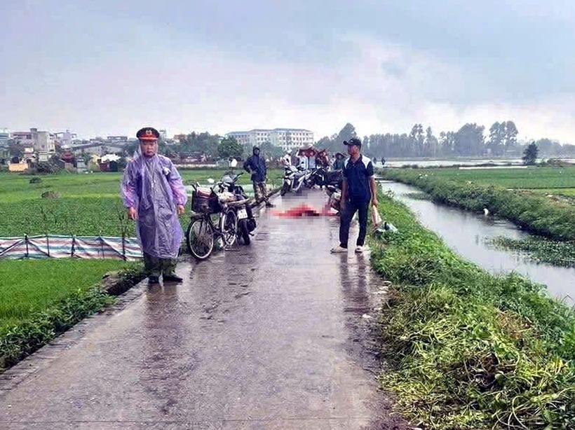 Cơ quan chức năng đến hiện trường vụ việc. Ảnh: VietNamnet
