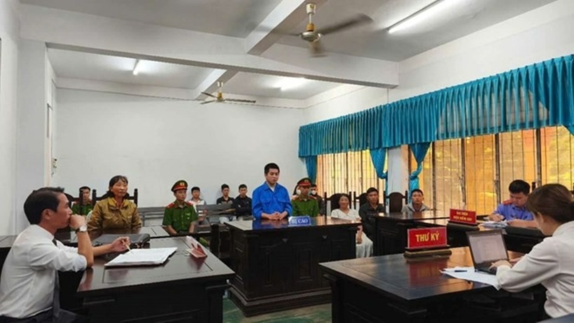 Vũ Hữu Đạt tại phiên tòa. Ảnh: Báo Lao động.