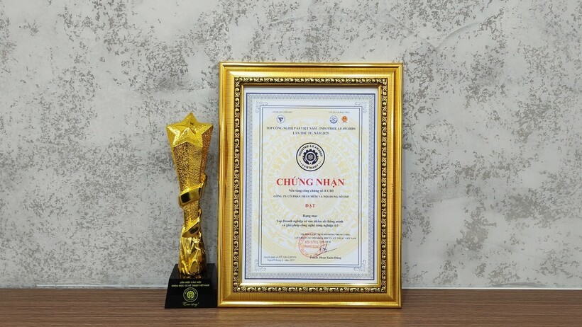 Nền tảng iUCHI được vinh danh tại giải thưởng "Top Doanh nghiệp có sản phẩm số thông minh và giải pháp công nghệ Công nghiệp 4.0", khẳng định vị thế tiên phong trong chuyển đổi số ngành Tư pháp.