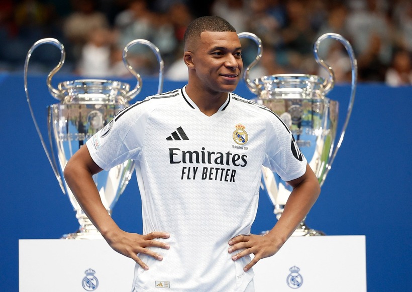 Kylian Mbappe đứng thứ 16 trên bảng xếp hạng những vận động viên thể thao được trả lương cao nhất thế giới năm 2025.