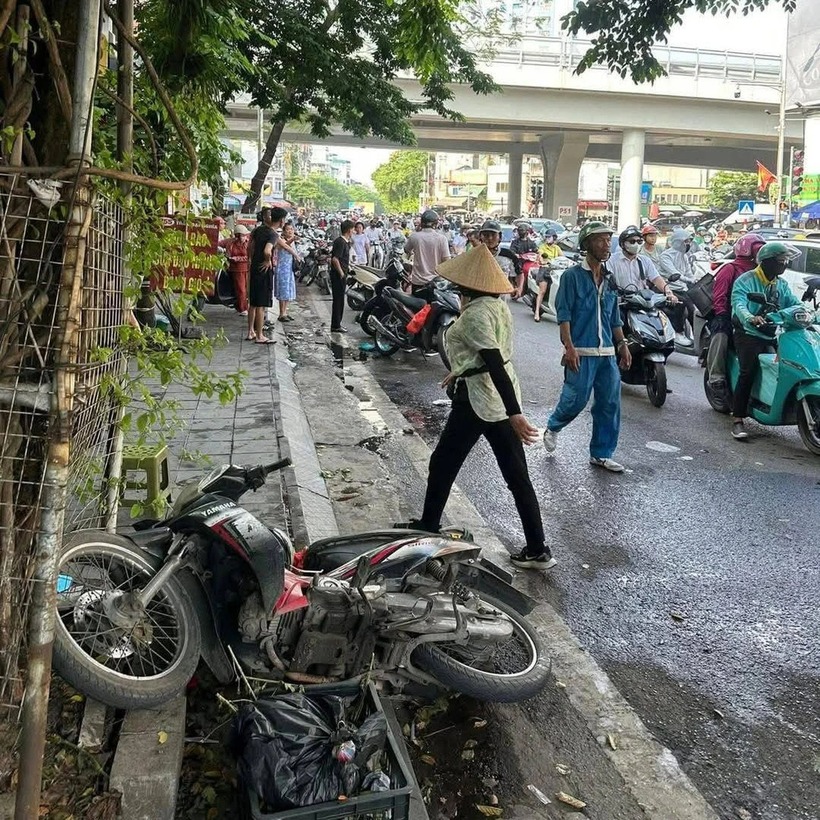 Vụ va chạm khiến một số người đi xe máy bị thương. (Ảnh: Dân trí)