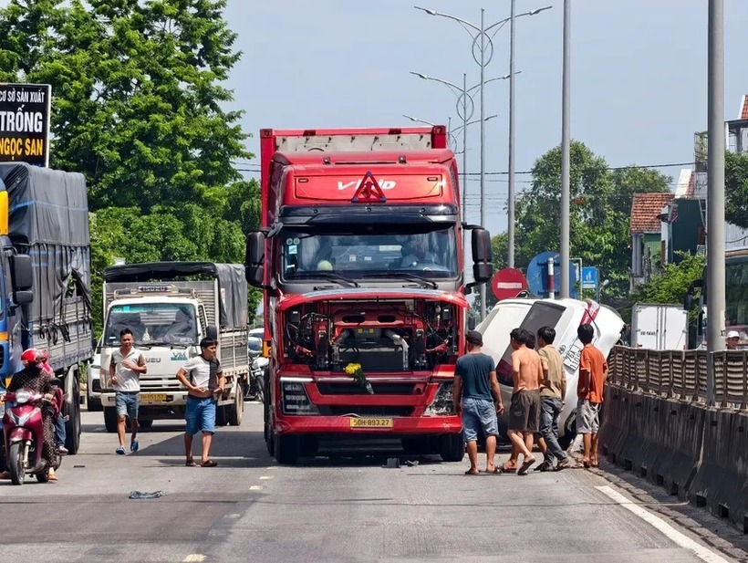 Hiện trường vụ tai nạn. (Ảnh: PLO)