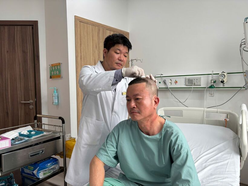 Anh Đ đã có thể trò chuyện và đi lại bình thường chỉ sau 1 ngày phẫu thuật