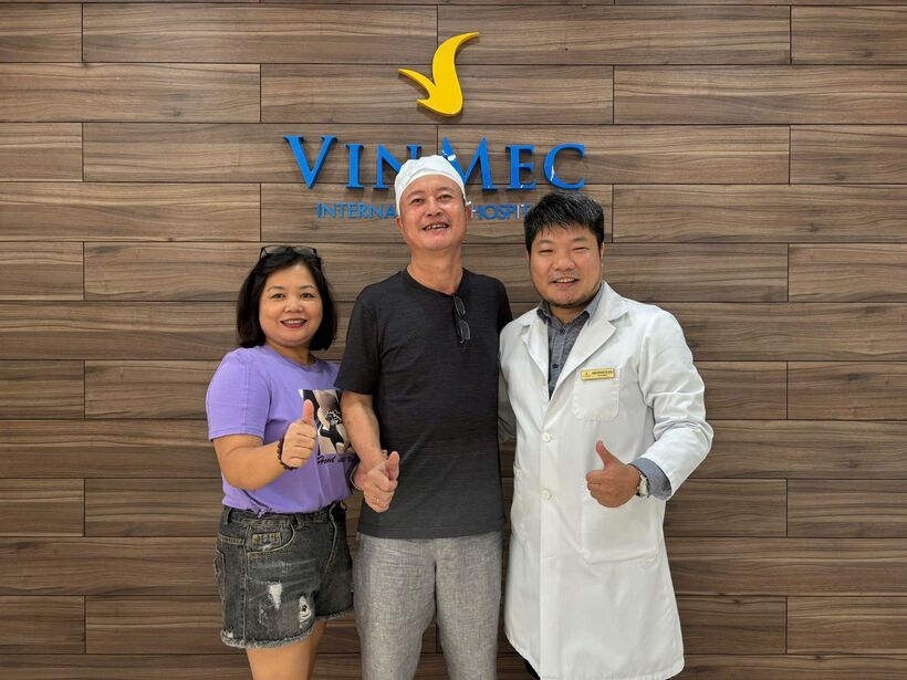 Bệnh nhân xuất viện trong sự mừng rỡ của cả gia đình