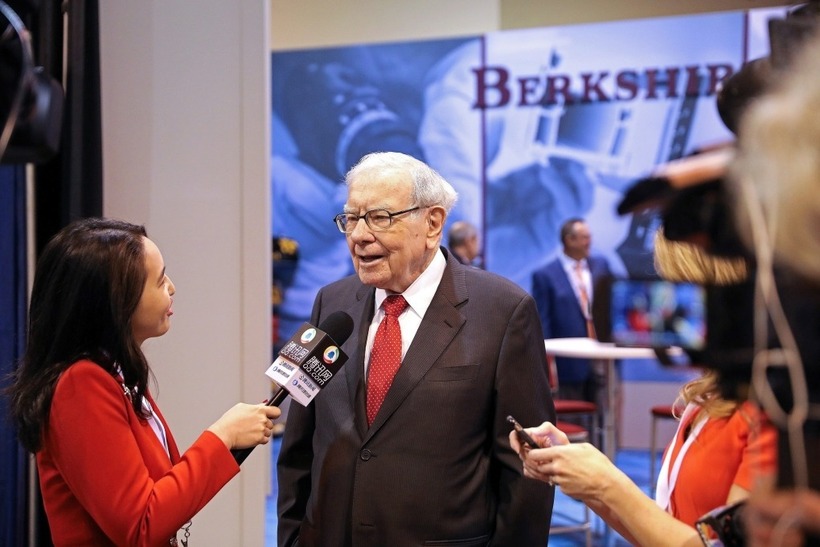 Warren Buffett tại ĐHCĐ của Berkshire Hathaway năm 2019. (Ảnh: Reuters)