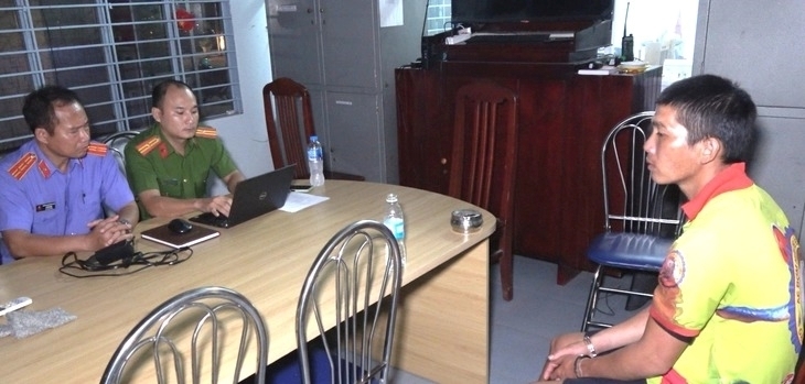 Võ Văn Giang tại cơ quan công an. Ảnh: Tuổi trẻ