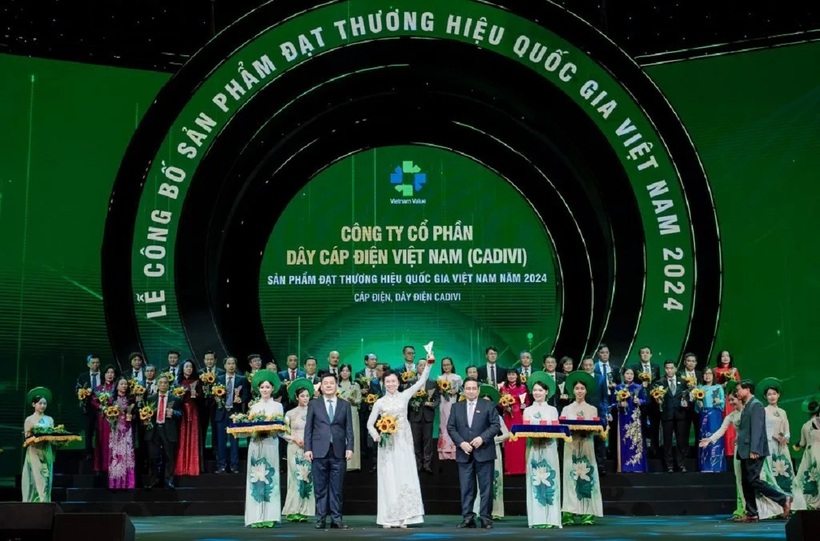 CADIVI 9 kỳ liên tiếp là Thương hiệu quốc gia Việt Nam với sản phẩm cáp điện, dây điện.