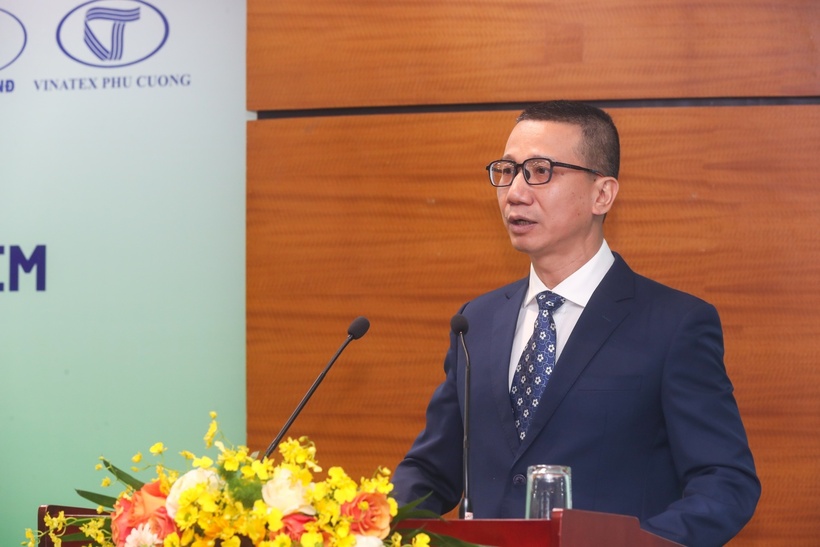 Tổng Giám đốc VNPOLY Trần Huy Thư: trên cơ sở năng lực và kinh nghiệm hiện có của mỗi bên, các bên thống nhất ký kết Hợp đồng nguyên tắc về việc tiêu thụ sản phẩm xơ PSF do VNPOLY sản xuất