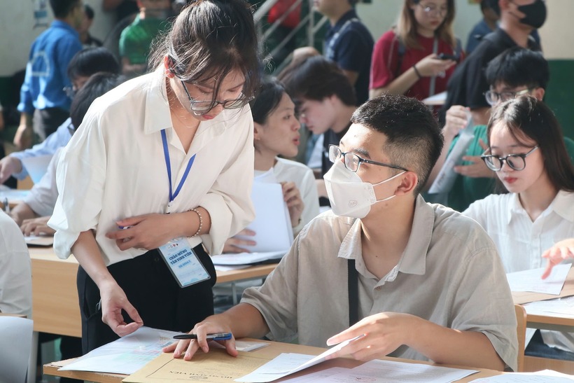 Thí sinh yêu thích ngành nào nhất nên đặt ở những nguyện vọng đầu, những ngành yêu thích thấp hơn đặt tiếp sau.