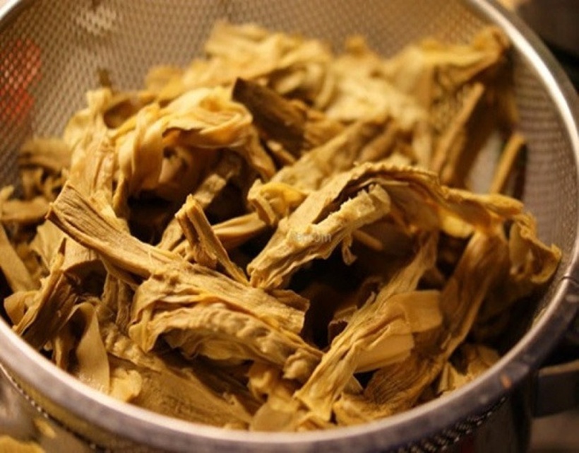 Việc nắm rõ quy trình ngâm – luộc – rửa – chọn măng an toàn không chỉ giúp món ăn trở nên ngon miệng, mà còn là hành động thiết thực để bảo vệ sức khỏe của cả gia đình bạn khỏi những tác hại không mong muốn.