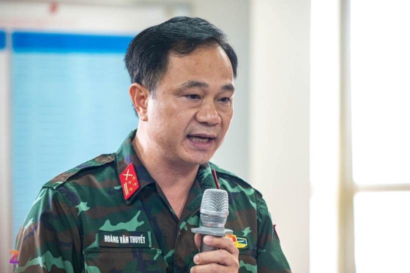 Đại tá Hoàng Văn Thuyết - Chính ủy Bộ Chỉ huy Quân sự tỉnh Quảng Ninh. Ảnh: Tri Thức