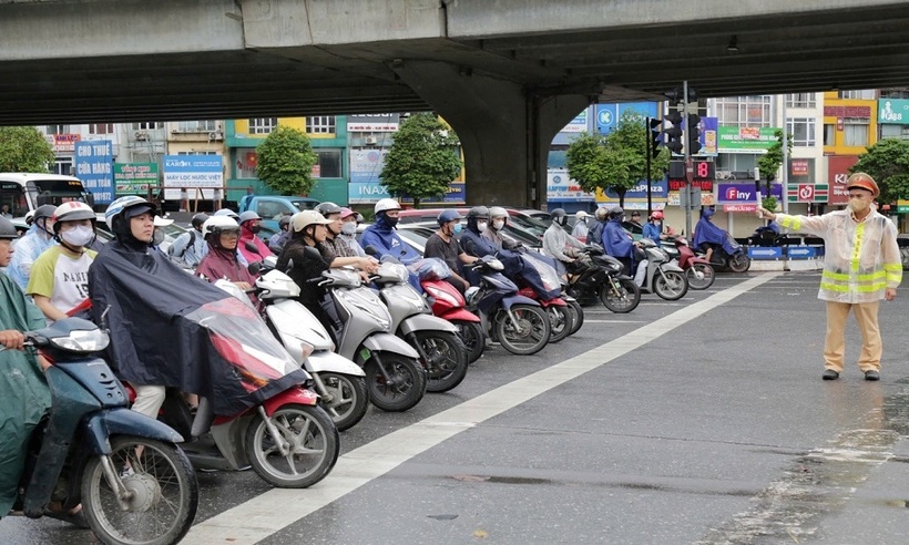 Nút giao Khất Duy Tiến - Nguyễn Trãi.