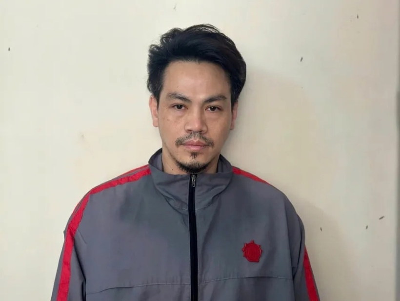 Trần Phú Long tại cơ quan điều tra. Ảnh: Pháp Luật TP.HCM