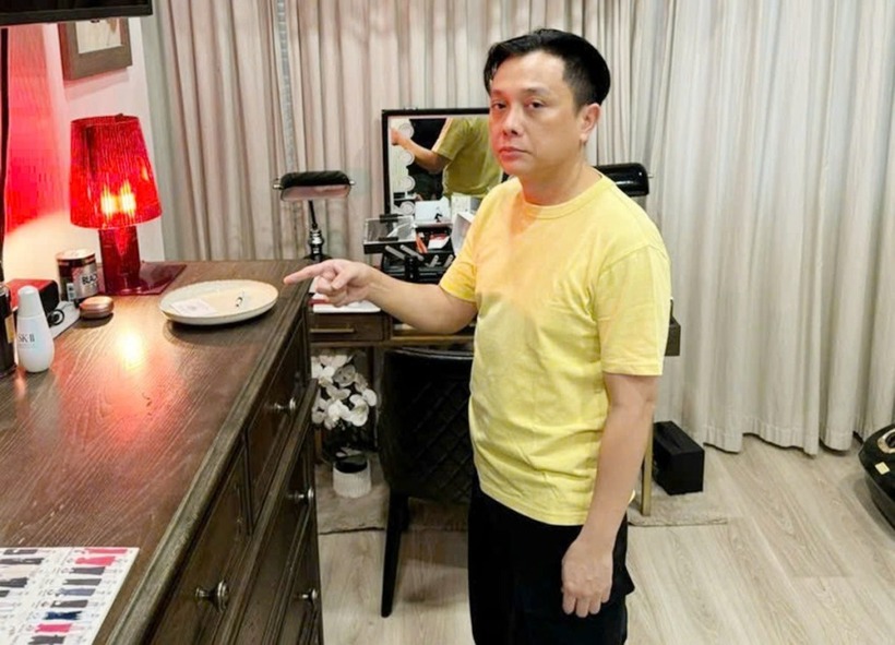 Nguyễn Công Trí thời điểm bị bắt quả tang. (Ảnh: Cơ quan công an)