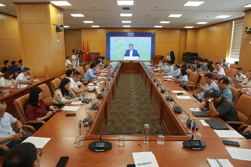 Khai mạc phiên họp Ban Chỉ đạo phòng thủ dân sự quốc gia. Ảnh: Điểm cầu trụ sở Bộ Nông nghiệp và Môi trường