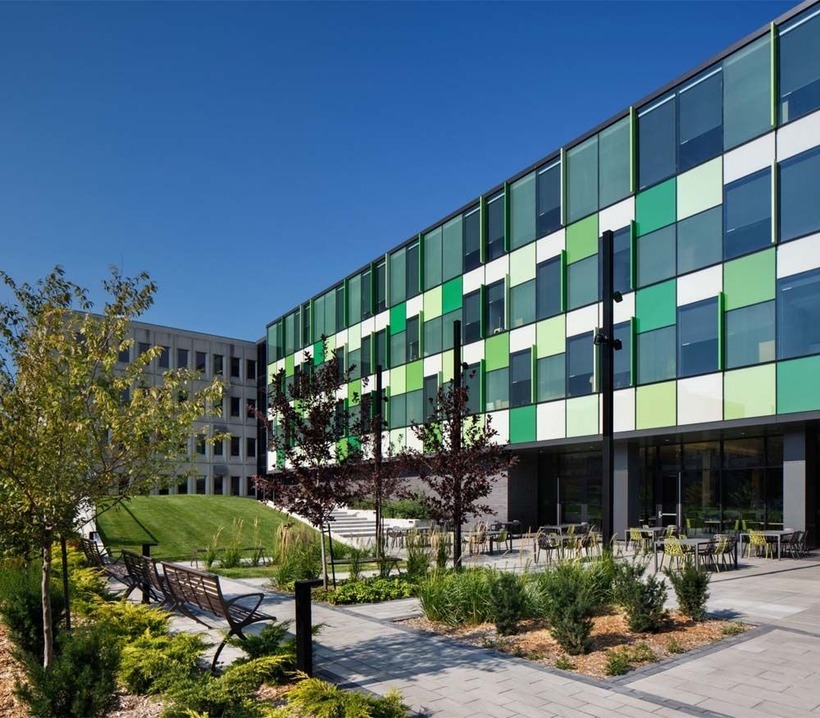 Mẫu thiết kế tòa nhà văn phòng sang trọng - 9