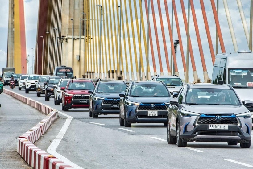 Nhiều mẫu xe có thể sẽ phải dừng kinh doanh nếu không đáp ứng hạn mức tiêu thụ nhiên liệu được áp dụng trong thời gian tới. Ảnh: VietNamPlus