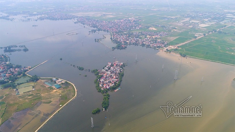 Nước trên sông Tích dâng cao. Ảnh: Vietnamnet