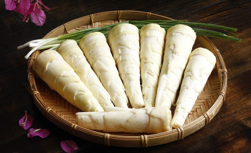 Ăn măng tươi hoàn toàn không nguy hiểm nếu được sơ chế đúng cách. Tuy nhiên, người dùng tuyệt đối không nên chủ quan.