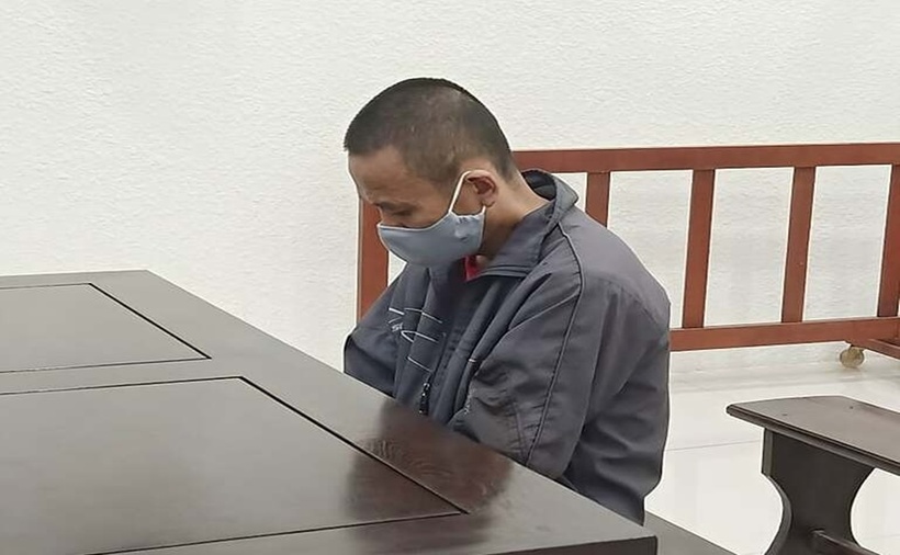 Bị cáo Vũ Duy Hoàng tại phiên toà ngày 19/10/2021. (Ảnh: VnExpress)