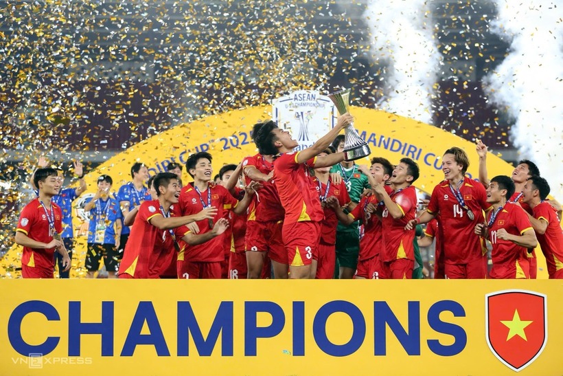 Đây là lần thứ 3 liên tiếp U23 Việt Nam vô địch giải, sau các năm 2022 và 2023. Ảnh: VnExpress.
