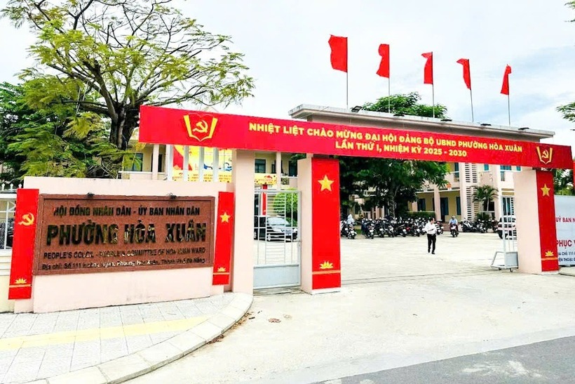 Trụ sở của UBND phường Hòa Xuân nơi tiếp nhận thông tin cháu bé bị bỏ rơi. Ảnh: Dân Trí