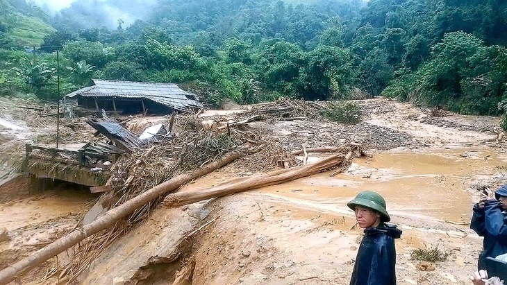 Mưa lớn gây ra lũ ống, lũ quét trên địa bàn xã Xa Dung (tỉnh Điện Biên) rạng sáng 1/8. Ảnh: Tuổi Trẻ