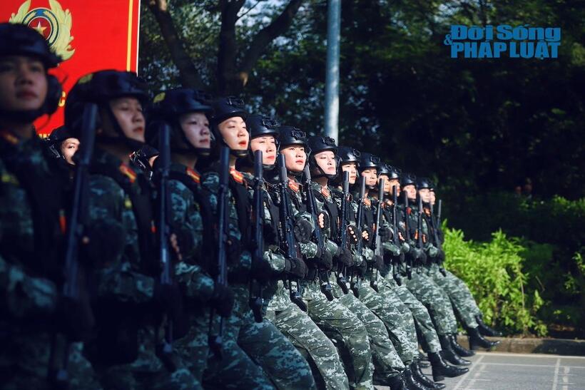 Lực lượng Công an hợp luyện: Kỷ luật thép, sẵn sàng cho lễ diễu binh, diễu hành - 14