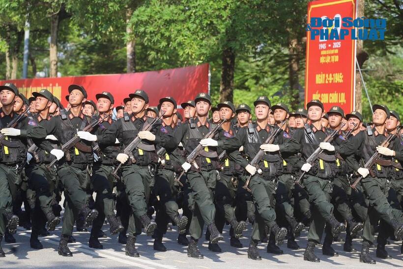 Lực lượng Công an hợp luyện: Kỷ luật thép, sẵn sàng cho lễ diễu binh, diễu hành - 10