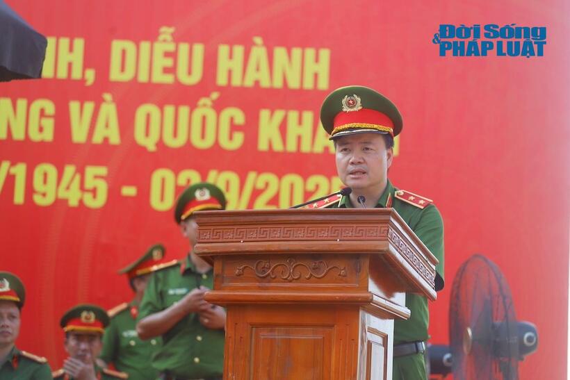 Trung tướng Nguyễn Ngọc Vân, Tư lệnh Bộ Tư lệnh Cảnh sát cơ động phát biểu chỉ đạo tại buổi hợp luyện