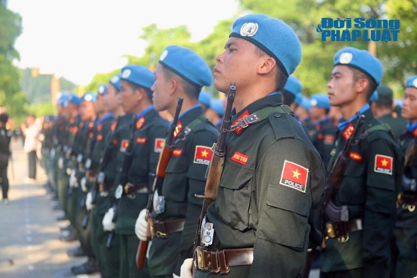 Lực lượng Công an hợp luyện: Kỷ luật thép, sẵn sàng cho lễ diễu binh, diễu hành - 17