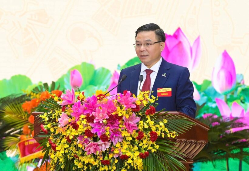 Đồng chí Lê Mạnh Hùng, Bí thư Đảng ủy, Chủ tịch HĐTV Tập đoàn: "Đây là thời điểm để Petrovietnam tự hào nhìn lại thành quả to lớn sau chặng đường vinh quang nửa thế kỷ dưới sự lãnh đạo của Đảng, sự phấn đấu không mệt mỏi của các thế hệ người lao động".