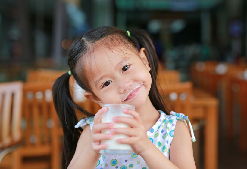 Các bậc cha mẹ có xu hướng nói “không” với các chất nhân tạo không cần thiết hoặc gây hại khi mua thực phẩm cho con