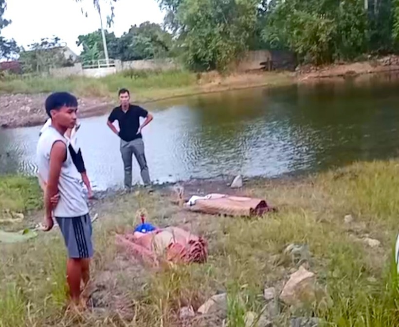 Cơ quan chức năng xác định, hai nạn nhân tử vong do đuối nước. Ảnh: Báo Tiền phong.