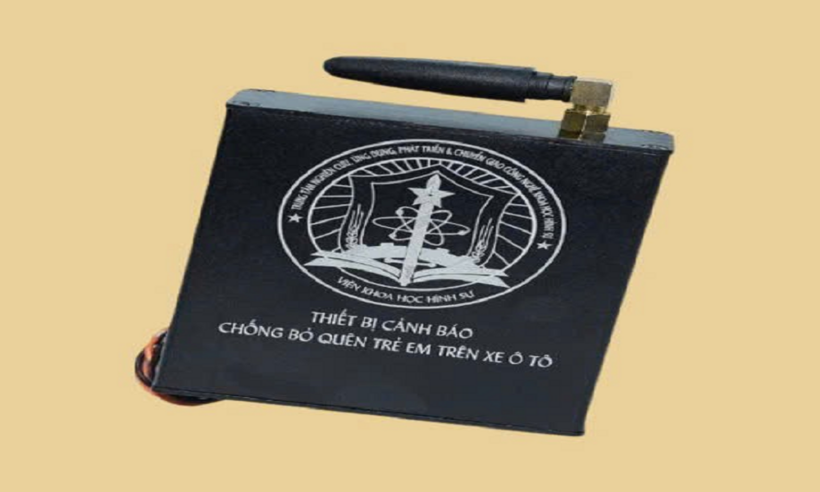 Thiết bị cảnh báo, chống bỏ quên trẻ em trên xe ô tô do Viện Khoa học hình sự - Bộ Công an đã nghiên cứu, chế tạo.