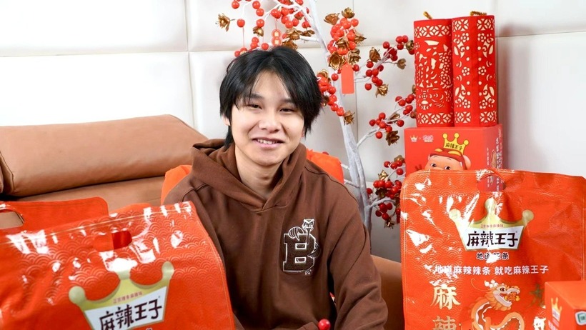 Trương Tử Long trong một buổi trả lời phỏng vấn truyền thông Trung Quốc. Ảnh: 360