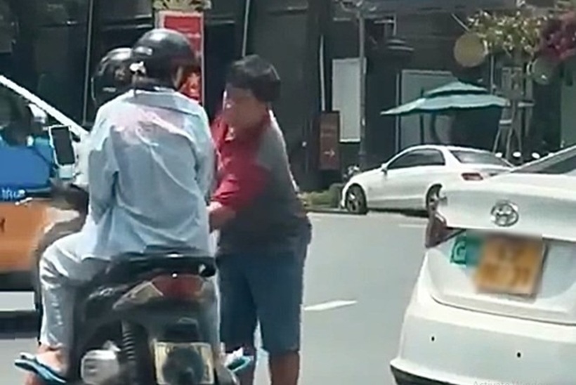 Hình ảnh ghi lại sự việc. Ảnh: Lao động