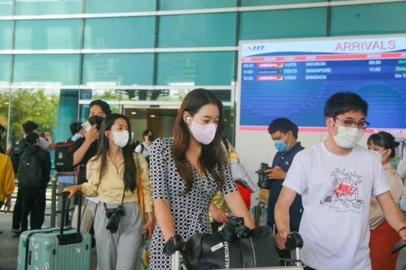 Thời hạn miễn thị thực không quá 5 năm và ngắn hơn thời hạn còn lại của hộ chiếu ít nhất 30 ngày. Ảnh minh họa: Báo Công Thương