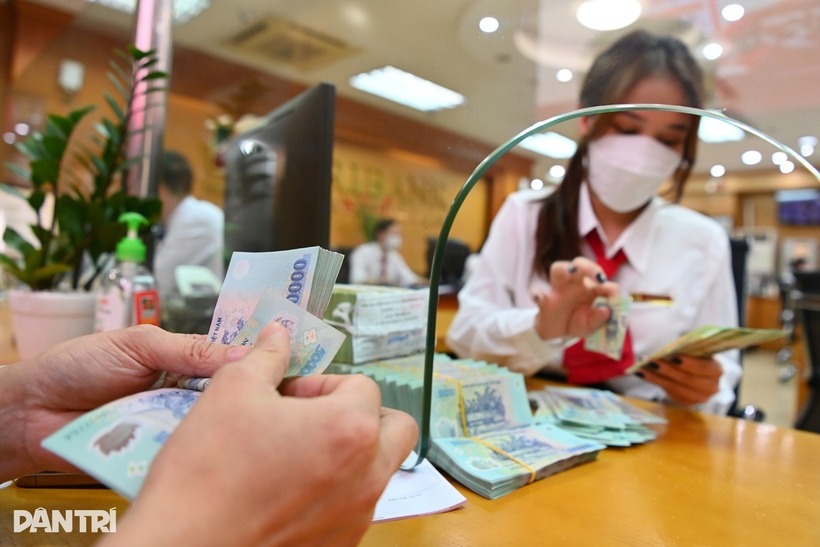 Lãnh đạo nhiều ngân hàng đánh giá xu hướng tinh gọn bộ máy có thể kéo dài ít nhất đến năm 2030. Ảnh minh họa: Dân Trí