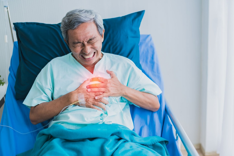 Người cao tuổi là đối tượng có nguy cơ cao gặp phải tình trạng cục máu đông